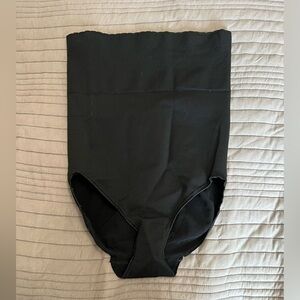 Body Hush Black Shapewear Large